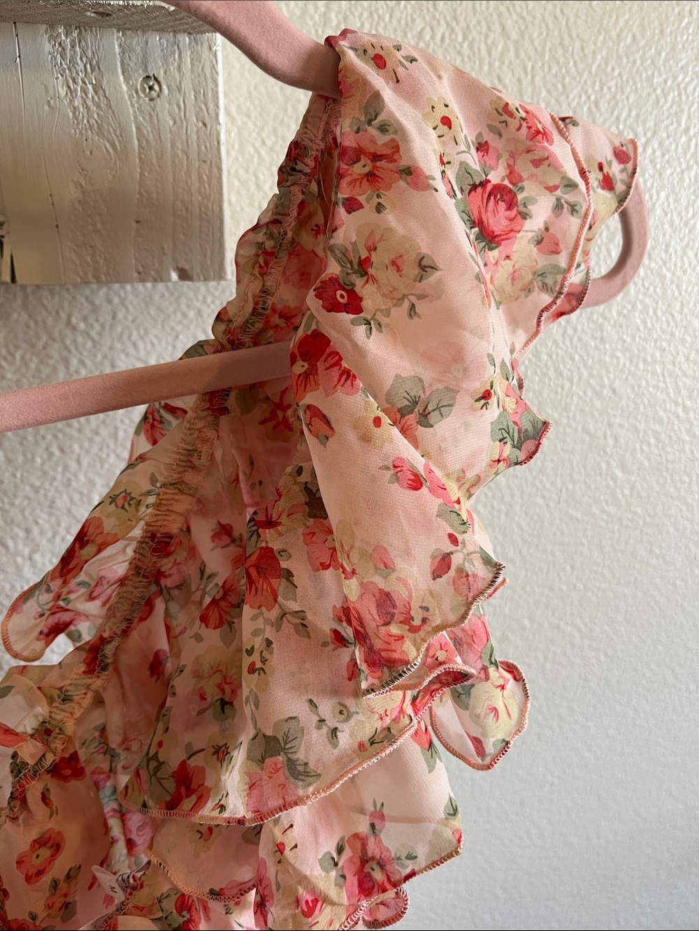 NWT TCEC Floral One-Shoulder Ruffle blouse - Picture 11 of 11